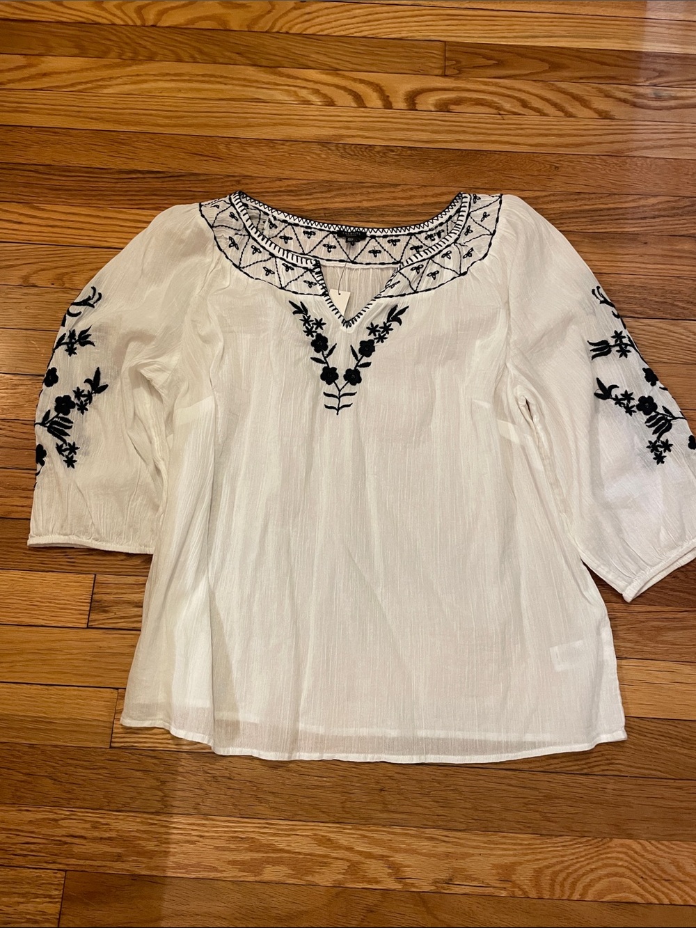 White gauze peasant shirt